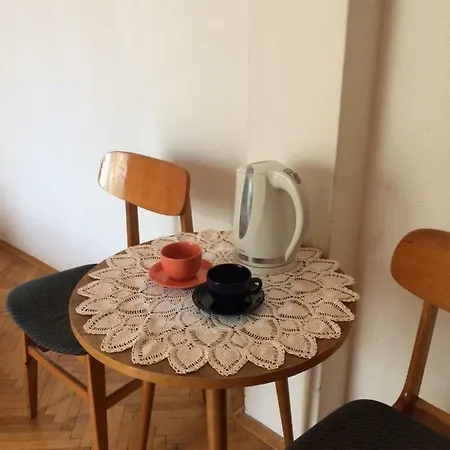 Meri Guest house 3*